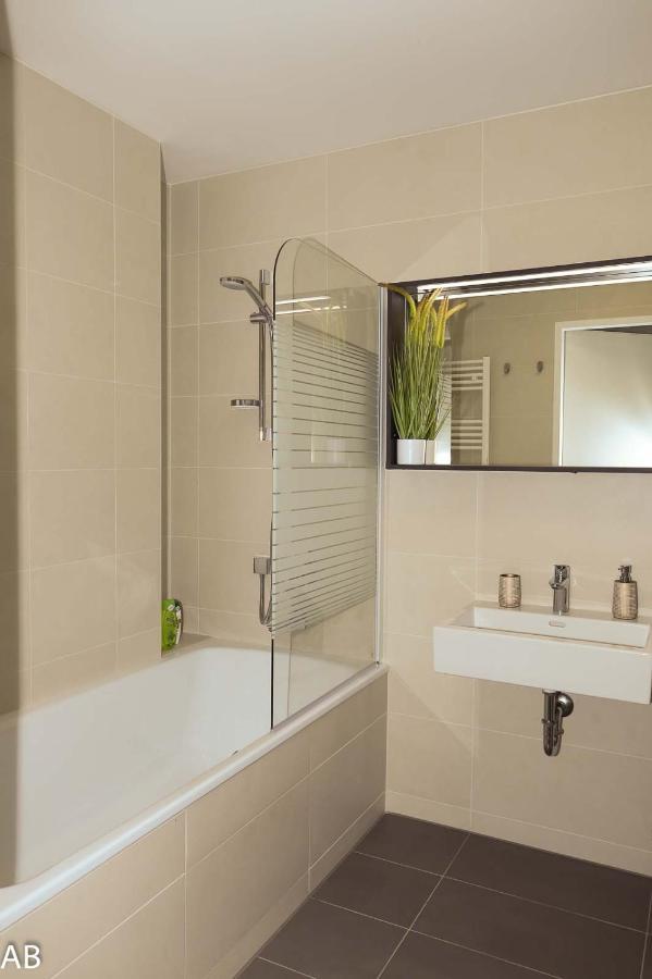 Superior Apartment & Rooftop Pool Vienne Extérieur photo